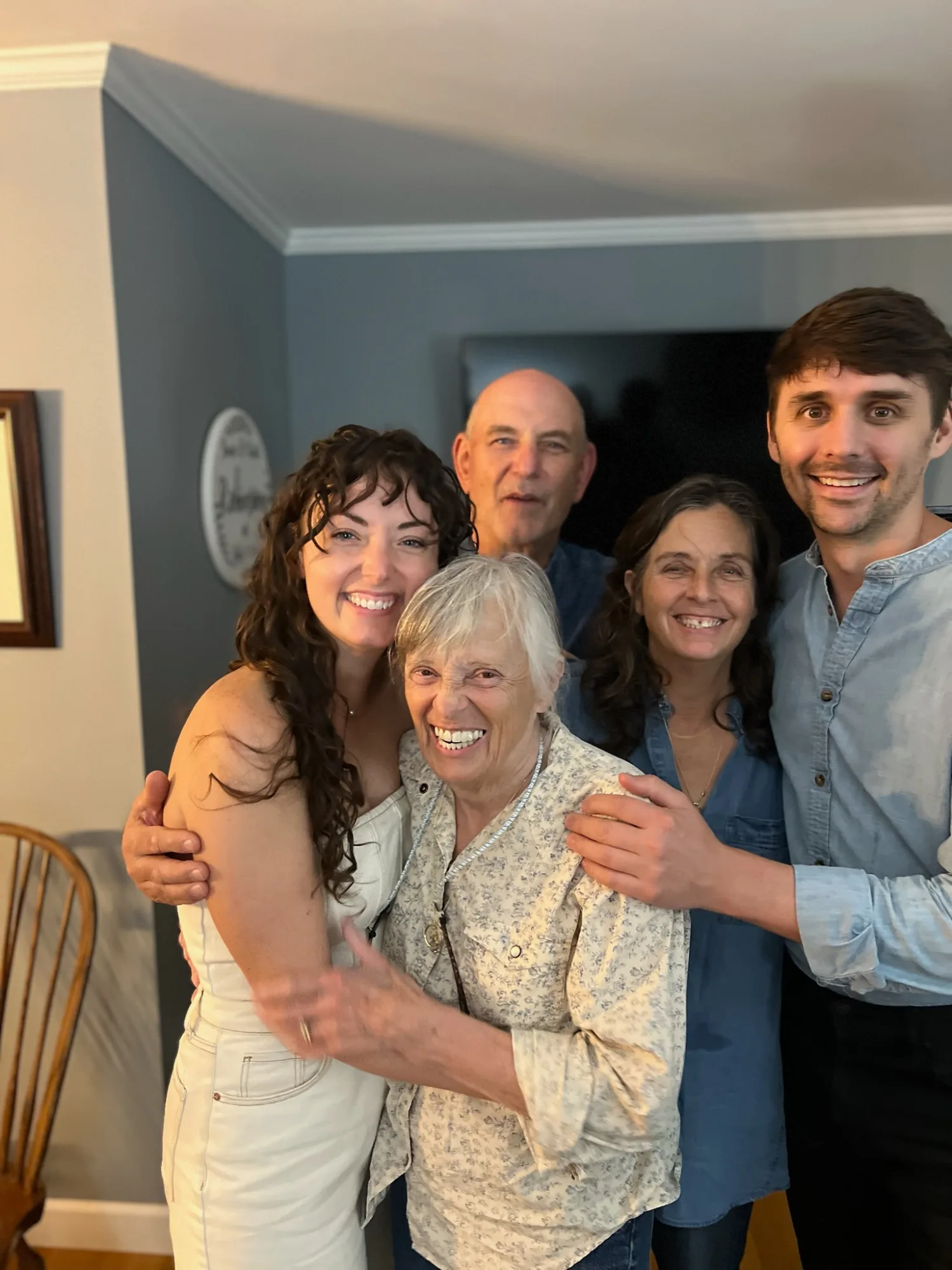 Family dinner photo 37